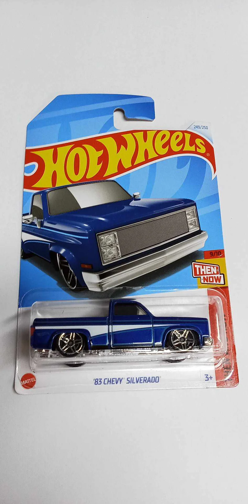 hot-wheels-mainlines-83-chevy-silverado